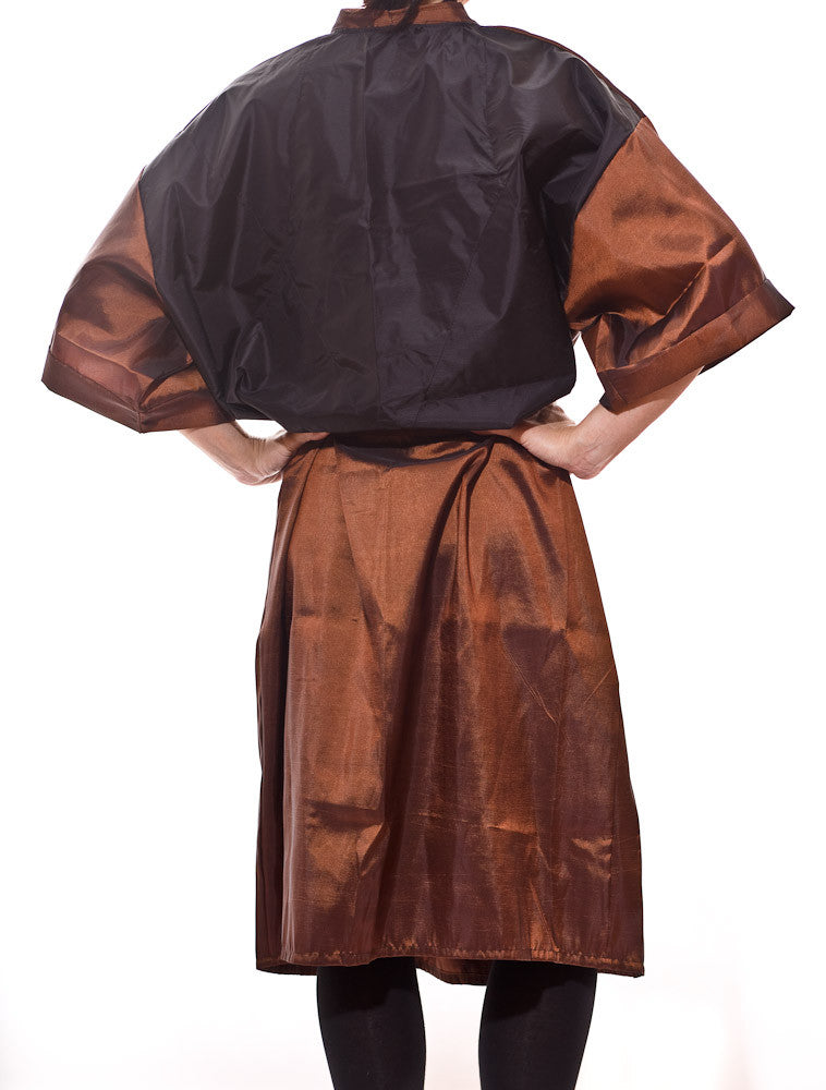 Gina - saloncapes.com's High Performance, Iridescent Polyblend Wraparound Client Kimono in Copper, chemical back